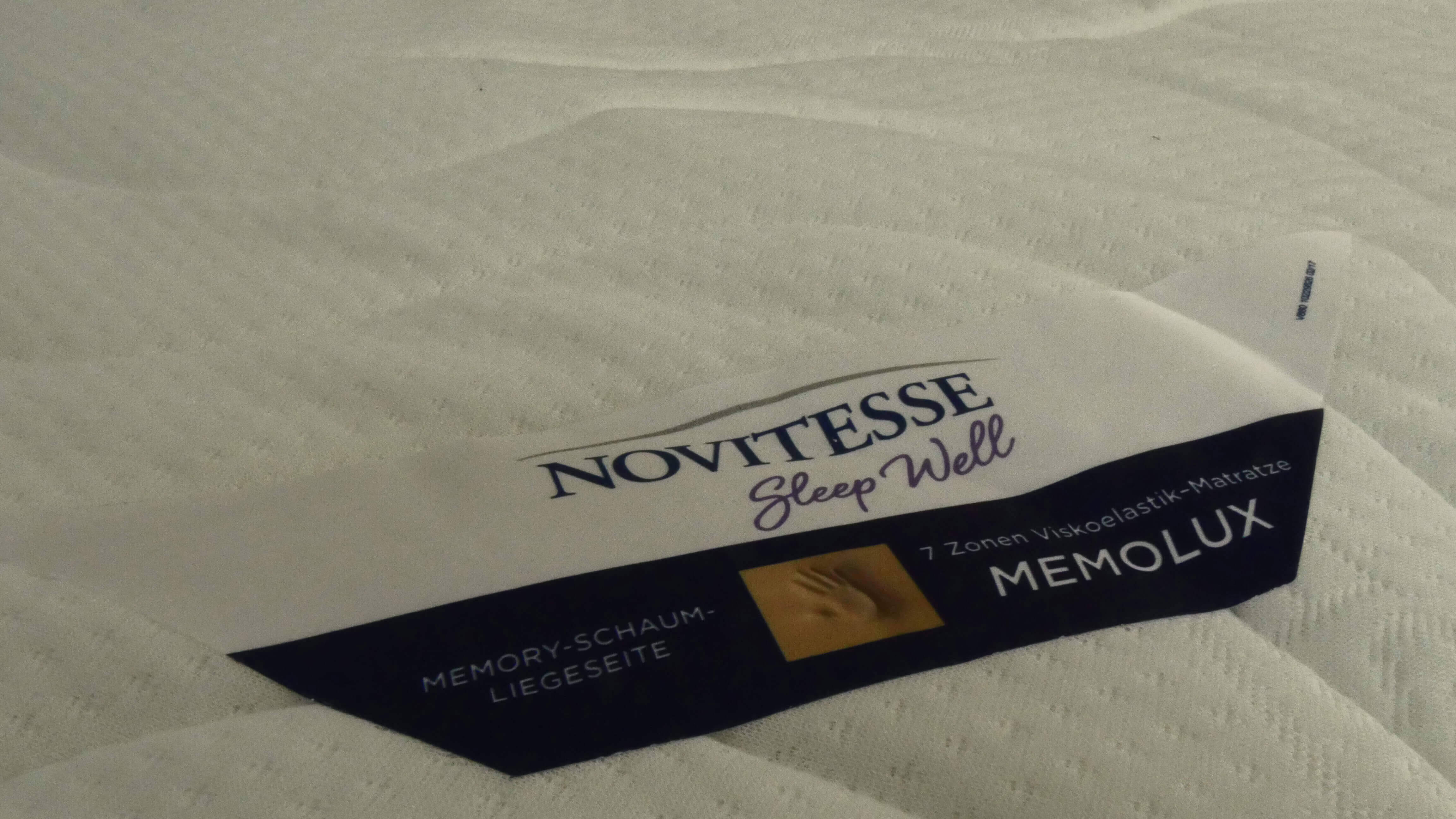 Aldi Memolux Matratze mit Novitesse Logo